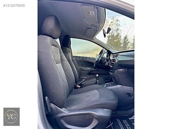 -BOYASIZ- 2017 MODEL 1.6 HDİ ACTİVE PAKET PEJO 301