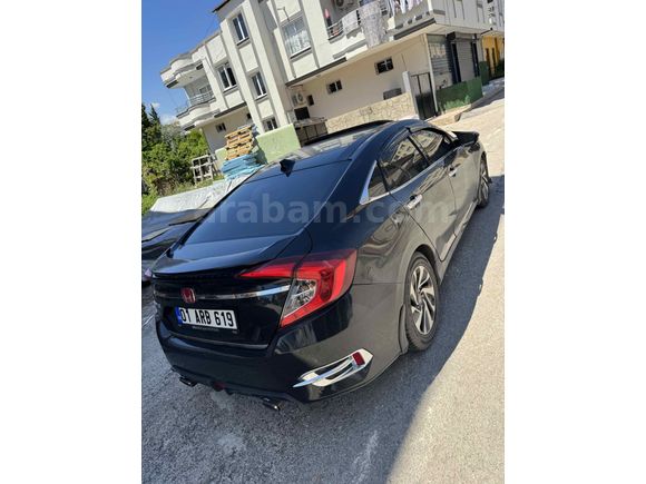 Sahibinden Honda Civic 1.6i VTEC Eco Executive 2018 Model 