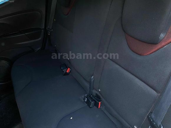YAĞIZ LÜKEL'DEN 2014 RENAULT CLİO DEĞİŞENSİZ
