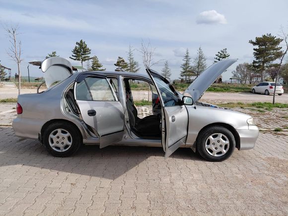 Sahibinden Hyundai Accent 1.5 GLS 1999 Model