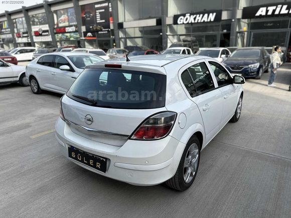 2012 OPEL ASTRA OTOMATİK KM 117 BİNDE BİR PARÇA HARİÇ HATASIIZ