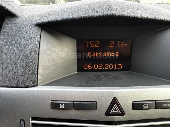 2012 OPEL ASTRA OTOMATİK KM 117 BİNDE BİR PARÇA HARİÇ HATASIIZ