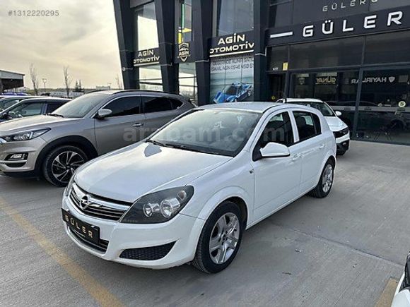 2012 OPEL ASTRA OTOMATİK KM 117 BİNDE BİR PARÇA HARİÇ HATASIIZ