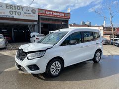 ÇALIŞIR YÜRÜR 2025 RENAULT KANGO MULTİX 1.5 BLUEDCİ TECHNO