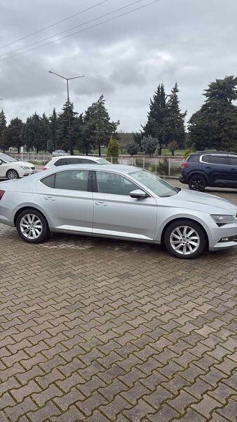 Sahibinden Skoda SuperB 1.6 TDI Style 2017 Model Balıkesir 115.000 km Gri