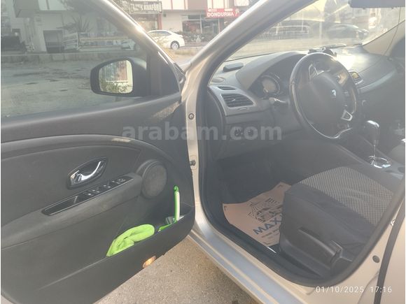 Megane 1.5 dCi Touch 2012 Model Otomatik Üst Model Takas Olur