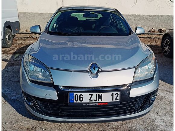 Megane 1.5 dCi Touch 2012 Model Otomatik