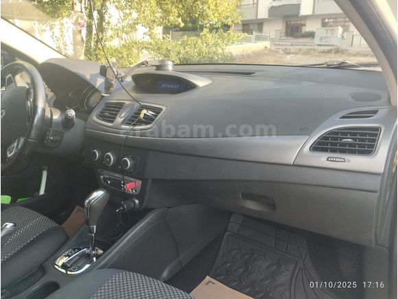 Megane 1.5 dCi Touch 2012 Model Otomatik Üst Model Takas Olur