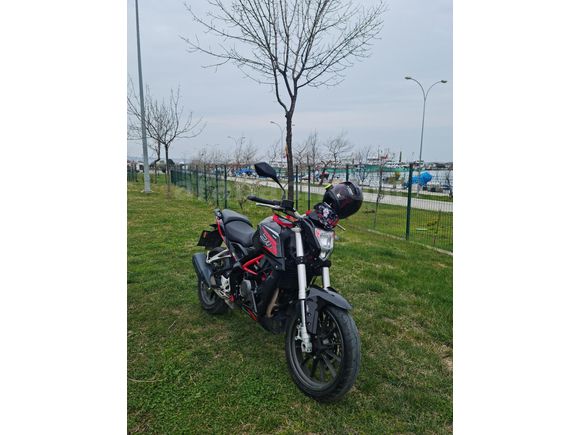 HERŞEYİ YENİ BENELLİ ARABA TAKASLI