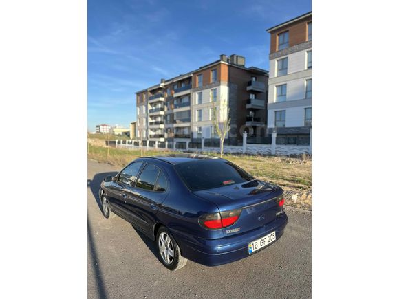 Sahibinden Renault Megane 1.6 RTE 1999 Model 