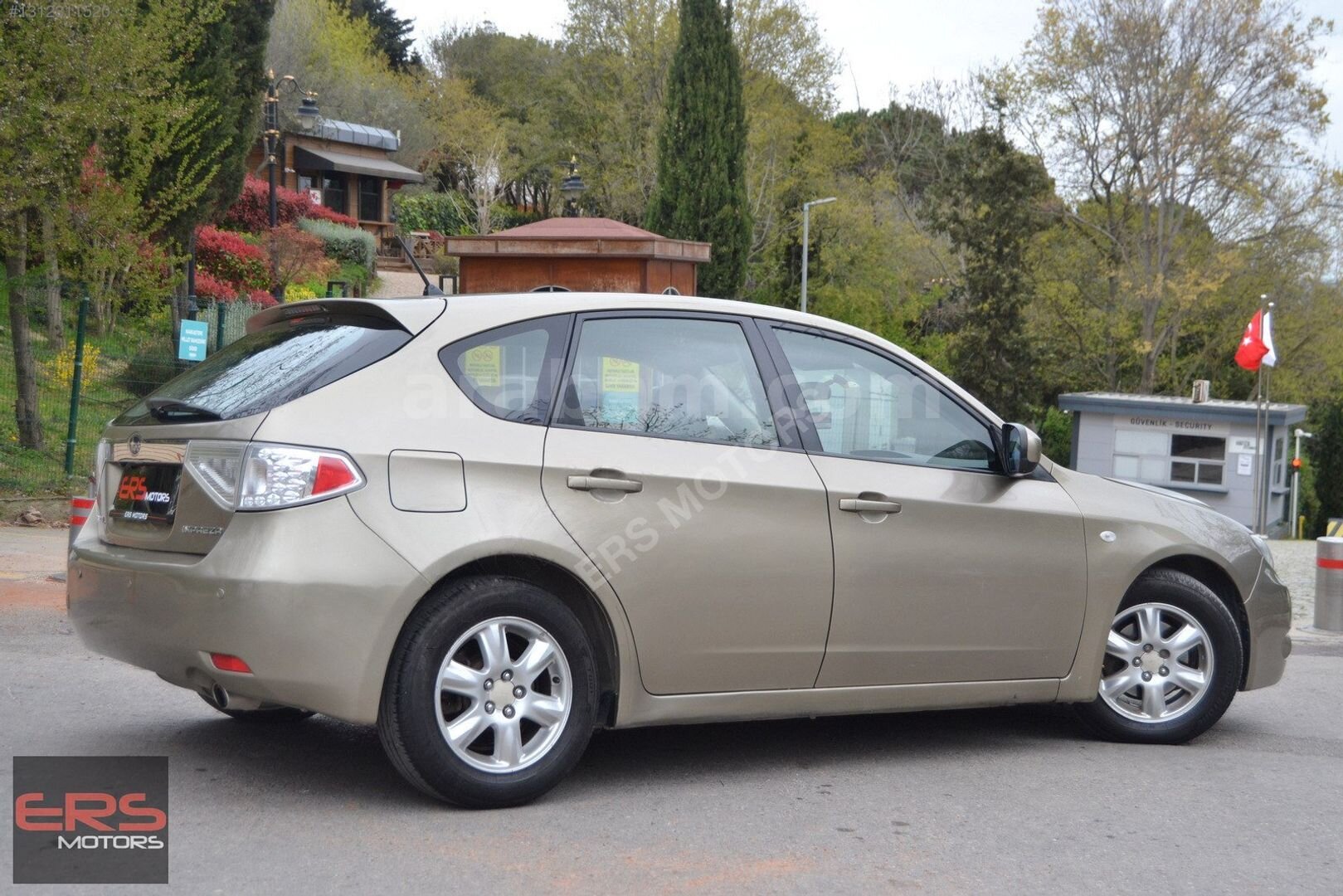 Galeriden Subaru Impreza 1.5 AWD 2008 Model İstanbul 222.000 km Şampanya 2