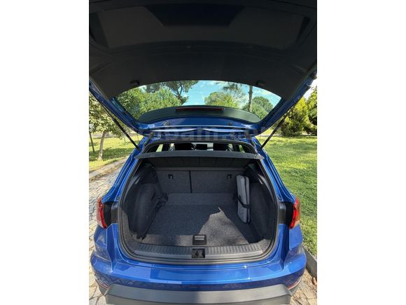 Aile aracı Seat Arona 1.5 EcoTSI FR Plus 2024 Model