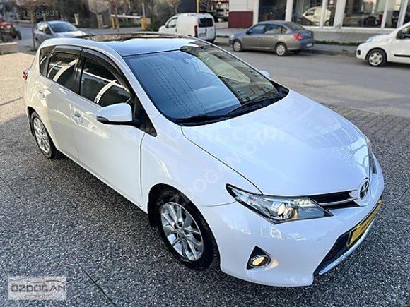 2013 TOYOTA AURİS ÖZDOĞANDAN
