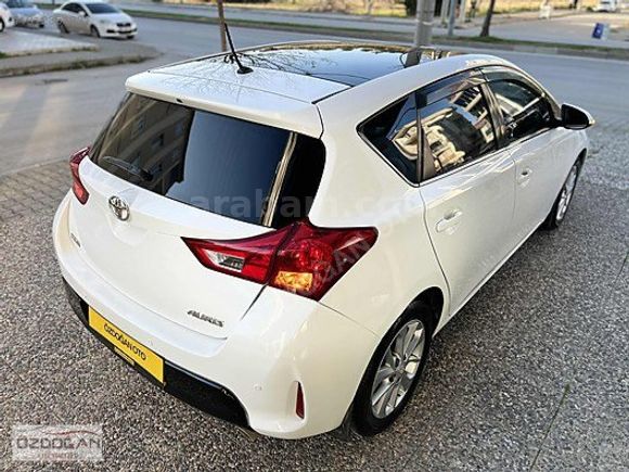 2013 TOYOTA AURİS ÖZDOĞANDAN