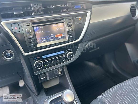 2013 TOYOTA AURİS ÖZDOĞANDAN