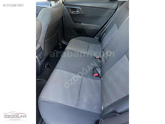 2013 TOYOTA AURİS ÖZDOĞANDAN