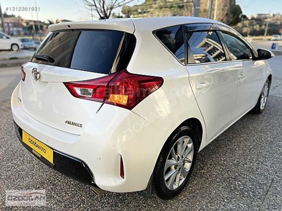 2013 TOYOTA AURİS ÖZDOĞANDAN