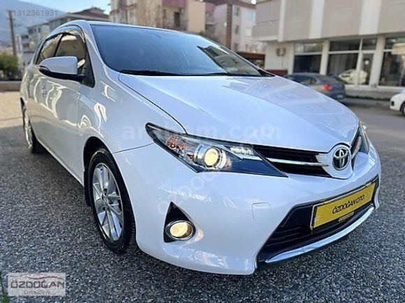 2013 TOYOTA AURİS ÖZDOĞANDAN