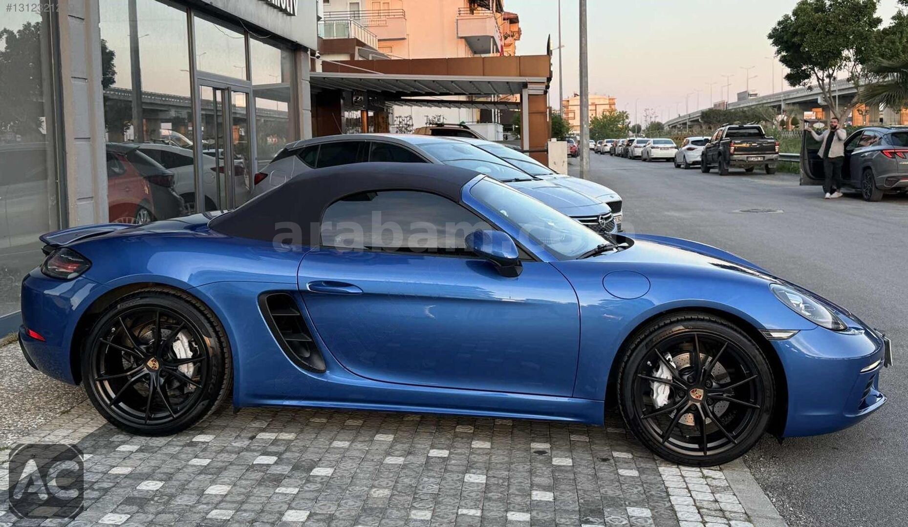 Galeriden Porsche 718 Boxster 2017 Model Antalya 74.000 km Mavi 3