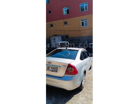 Sahibinden Ford Focus 1.6 TDCi Collection 2011 Model  370.000 km Gri