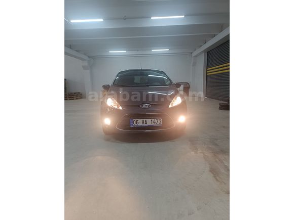 Sahibinden Ford Fiesta 1.4 TDCi Titanium 2011 Model 