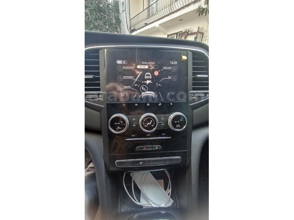 Sahibinden Renault Megane 1.3 TCe Touch 2025 Model