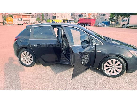 Sahibinden Opel Astra 1.3 CDTI Cosmo 2012 Model  212.000 km Siyah