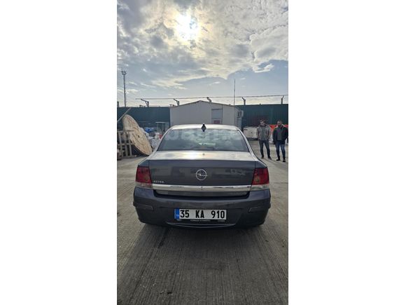Sahibinden Opel Astra 1.6 Enjoy 111.Yıl 2010 Model