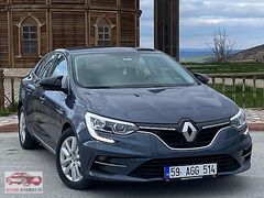 2022 MEGANE 1.3 TCE 140HP JOY COMFORT TESLA GERİGÖRÜŞ 58.000KM