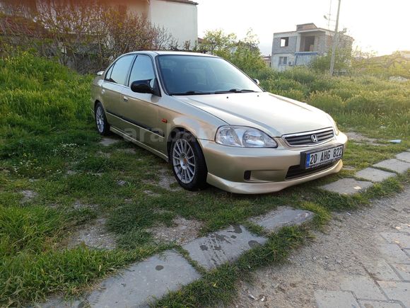 Sahibinden Honda Civic 1.4 i S 2000 Model