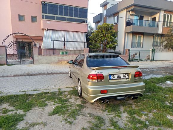 Sahibinden Honda Civic 1.4 i S 2000 Model