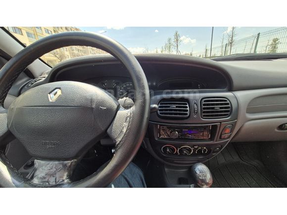Sahibinden Renault Megane 2.0 RXT 2000 Model