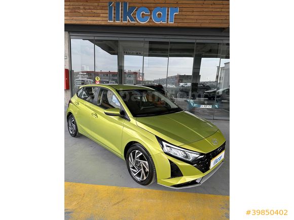2025 HYUNDAI I20 STYLE NAVİGASYON HATASIZ BOYASIZ 27.390 KM