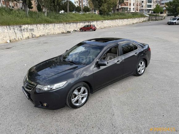 TR DE TEK HATASIZ BOYASIZ HASAR KAYITSIZ 2.0 GIRTLAK DOLU
