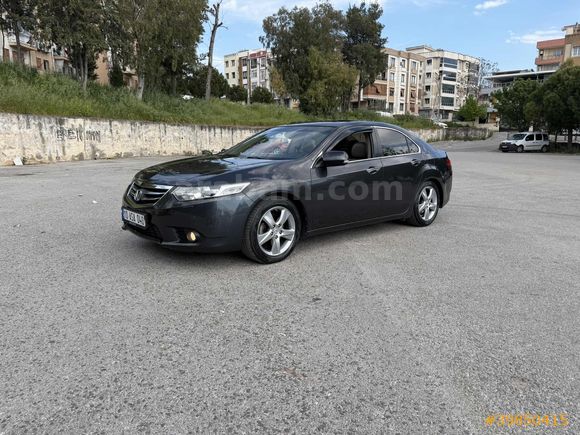 TR DE TEK HATASIZ BOYASIZ HASAR KAYITSIZ 2.0 GIRTLAK DOLU