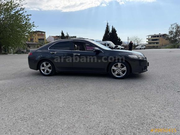 TR DE TEK HATASIZ BOYASIZ HASAR KAYITSIZ 2.0 GIRTLAK DOLU