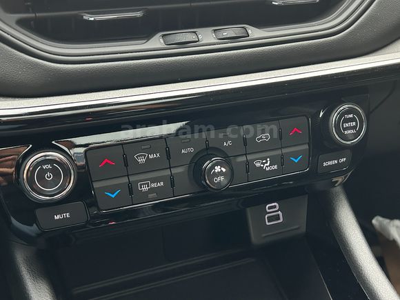 2025 COMPASS 1.5 HYBRİD SUMMİT ISITMA SOĞUTMA 360 OTM.PARK FULL