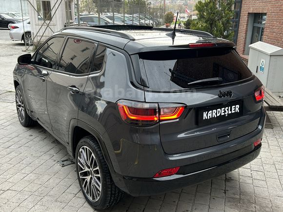 2025 COMPASS 1.5 HYBRİD SUMMİT ISITMA SOĞUTMA 360 OTM.PARK FULL