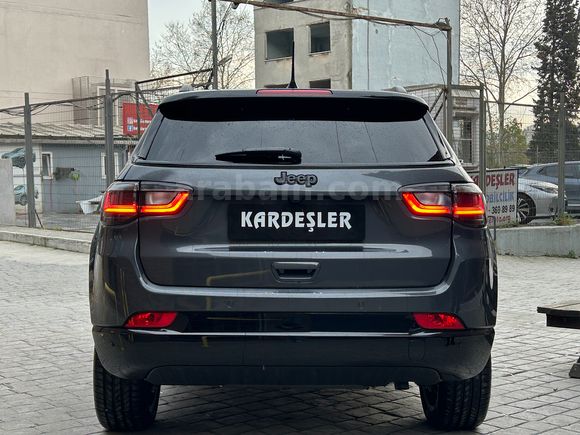 2025 COMPASS 1.5 HYBRİD SUMMİT ISITMA SOĞUTMA 360 OTM.PARK FULL