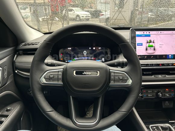 2025 COMPASS 1.5 HYBRİD SUMMİT ISITMA SOĞUTMA 360 OTM.PARK FULL