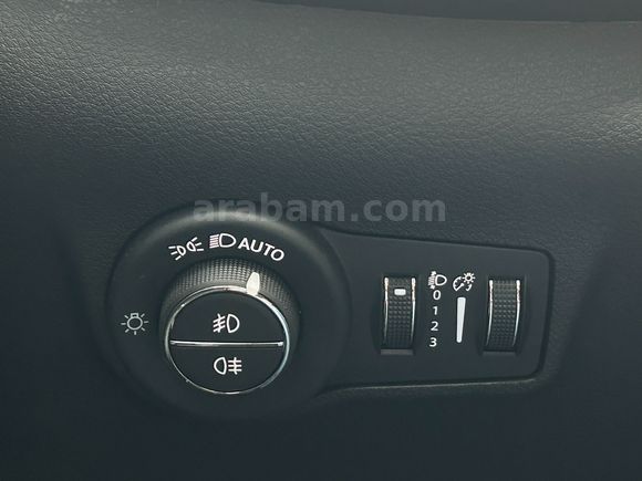2025 COMPASS 1.5 HYBRİD SUMMİT ISITMA SOĞUTMA 360 OTM.PARK FULL