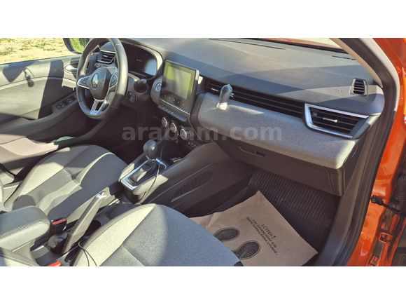 Sahibinden Renault Clio 1.0 TCe Evolution 2024 Model İstanbul 42.400 km Turuncu