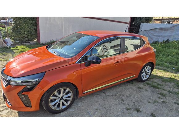 Sahibinden Renault Clio 1.0 TCe Evolution 2024 Model İstanbul 42.400 km Turuncu