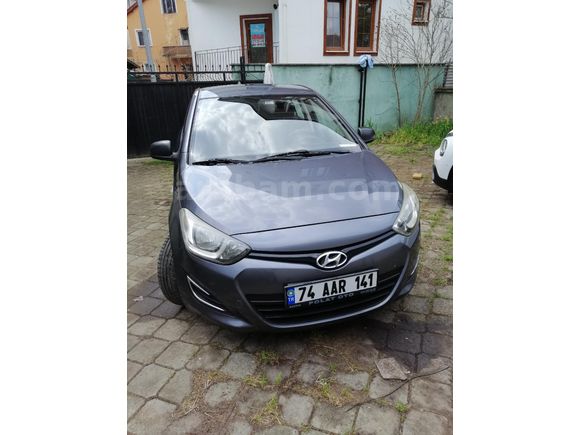 Sahibinden Hyundai i20 1.4 CRDi Tune 2013 Model  160000 km Gri