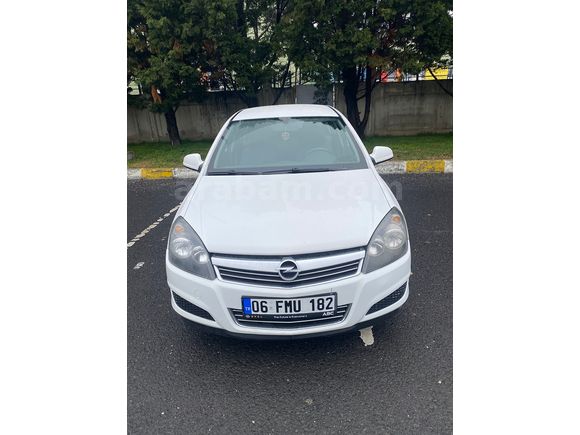 Sahibinden Opel Astra 1.6 Essentia 2012 model orijinal kilometre aile aracı 