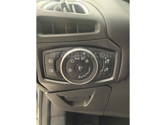 Ford Focus 1.6 Ti-VCT Titanium 2015 - Hatasız, Boyasız