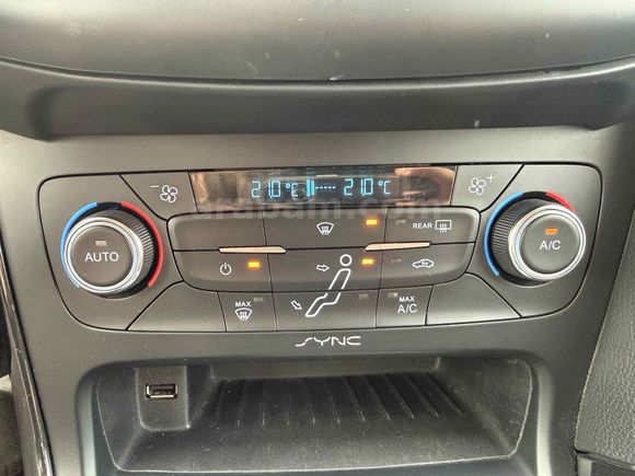 Ford Focus 1.6 Ti-VCT Titanium 2015 - Hatasız, Boyasız