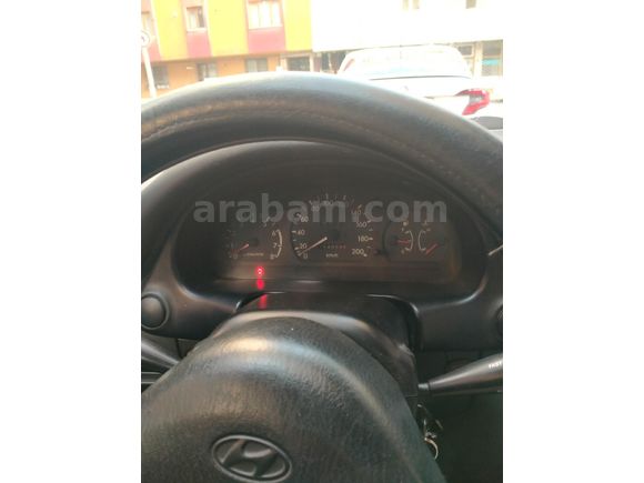 Sahibinden Hyundai Accent 1.3 LS 1998 Model
