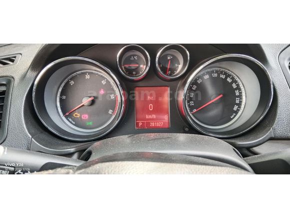 Sahibinden Opel Insignia 2.0 CDTI Cosmo 2011 Model  282.000 km Siyah