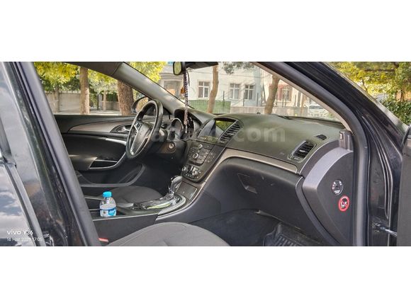 Sahibinden Opel Insignia 2.0 CDTI Cosmo 2011 Model  282.000 km Siyah